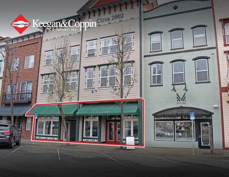 620-624 McClelland Dr, Windsor, CA à louer - Photo du bâtiment - Image 2 de 3