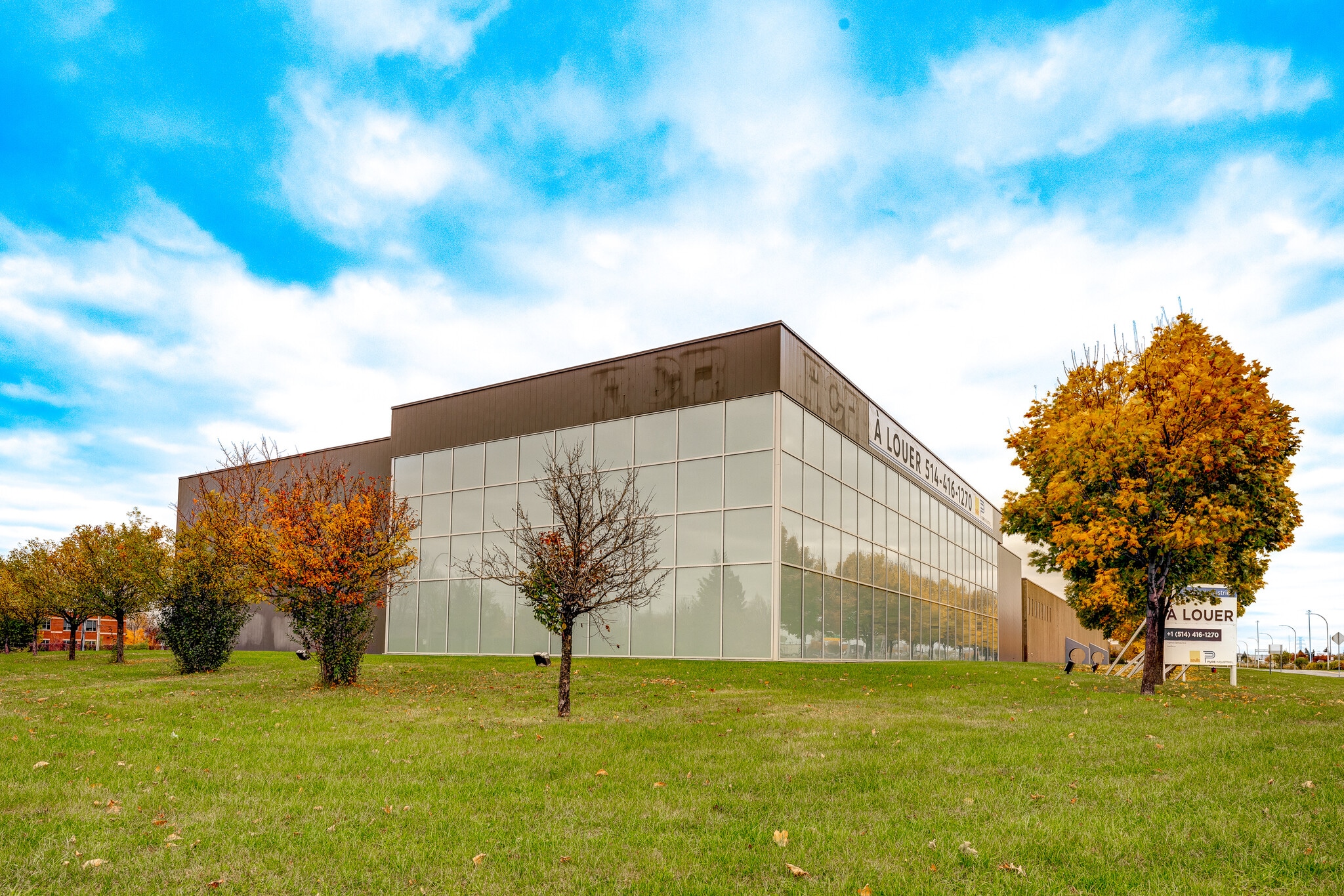 180 Rue de Normandie, Boucherville, QC for lease Primary Photo- Image 1 of 8