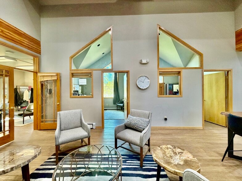 352 Lake Dillon Dr, Dillon, CO for sale - Building Photo - Image 3 of 23