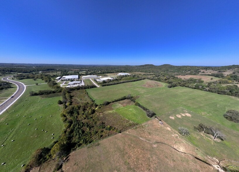 Governors Drive, Lewisburg, TN for sale - Primary Photo - Image 1 of 5