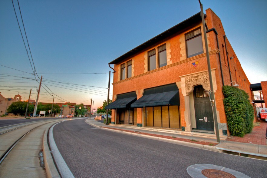 829 N 1st Ave, Phoenix, AZ à louer - Photo du bâtiment - Image 2 de 59