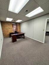2315 N Main St, Anderson, SC for lease Interior Photo- Image 1 of 4