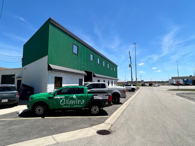 More details for 80 W Lake St, Northlake, IL - Flex for Sale