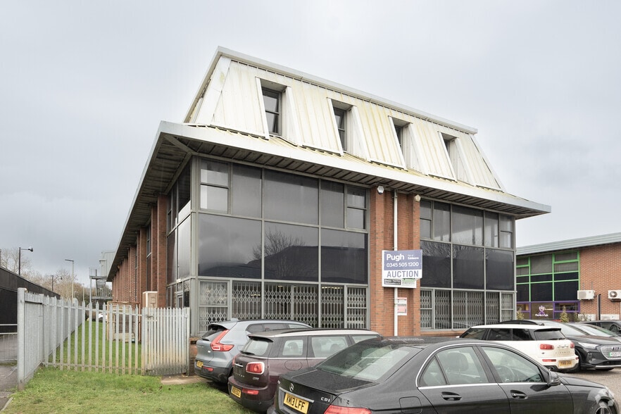 Barnett Way, Gloucester à vendre - Photo du bâtiment - Image 3 de 3