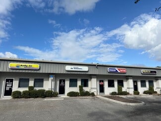 Plus de détails pour 735 NE 19TH Pl, North Fort Myers, FL - Industriel à louer