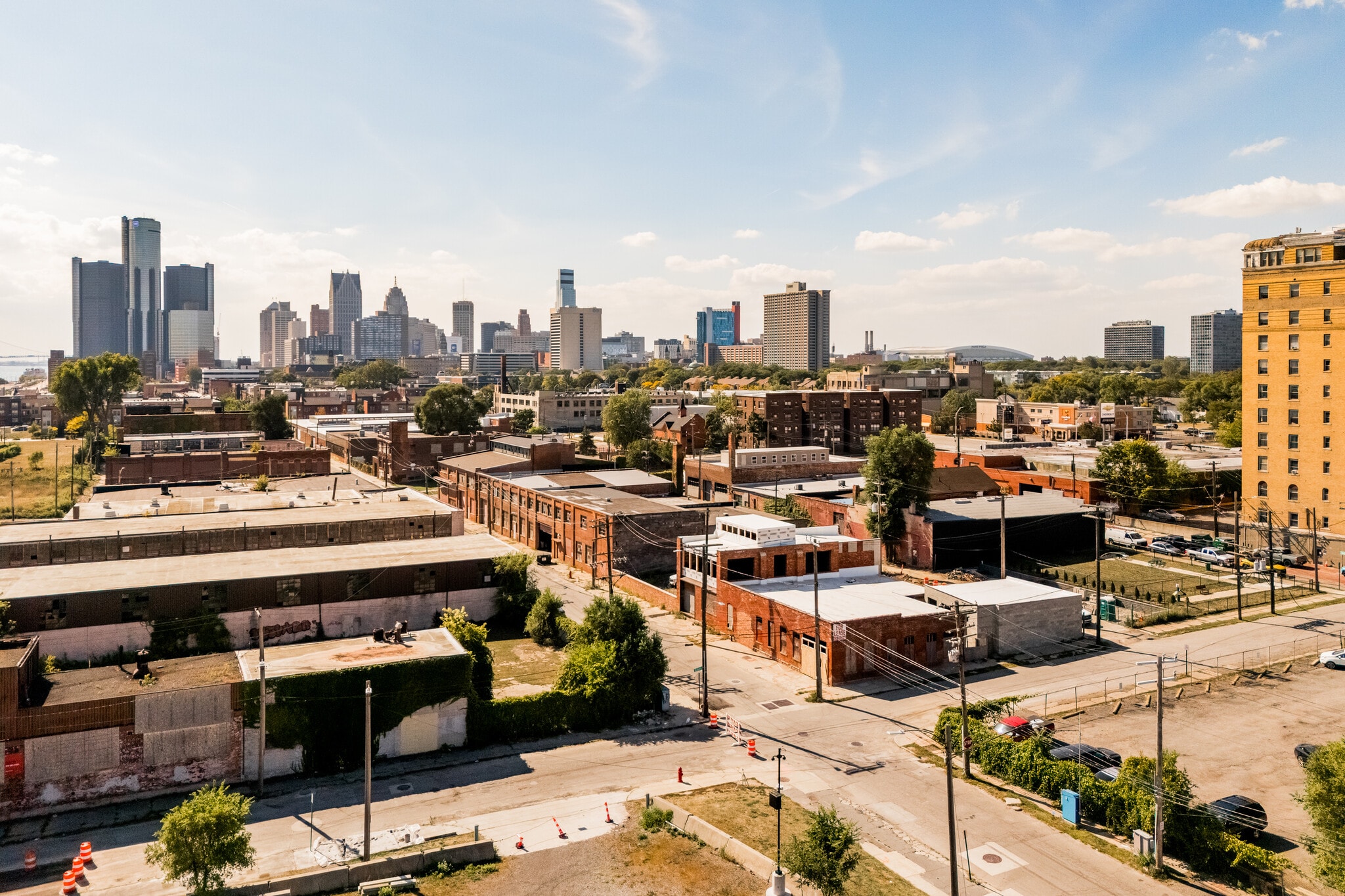 277 Dubois St, Detroit, MI for lease Primary Photo- Image 1 of 27