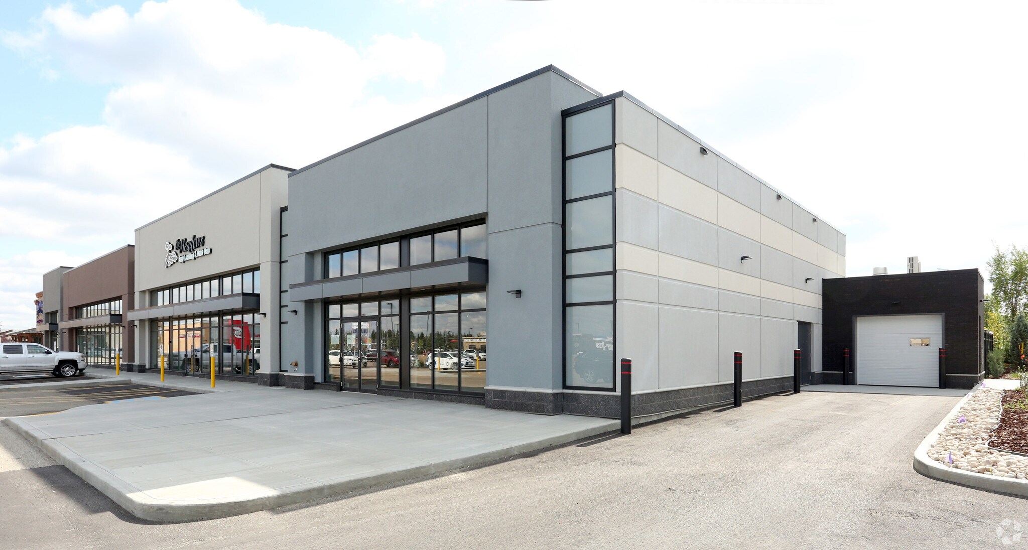 3820-3832 17 St NW, Edmonton, AB for sale Primary Photo- Image 1 of 1