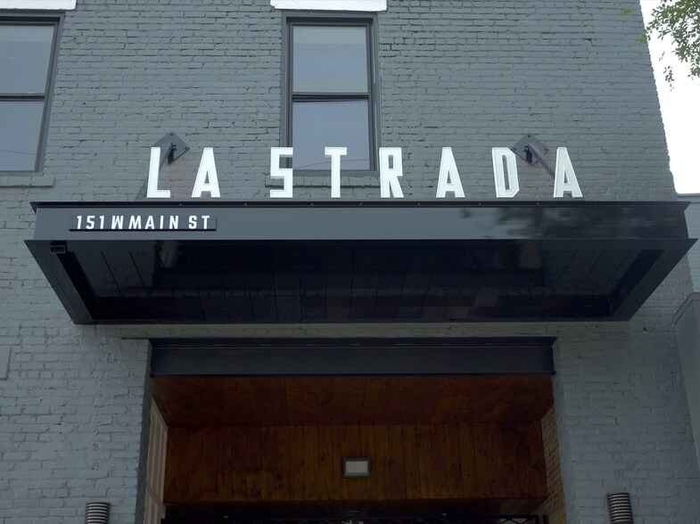 151 W Main St, Dothan, AL à louer - Photo du bâtiment - Image 3 de 9