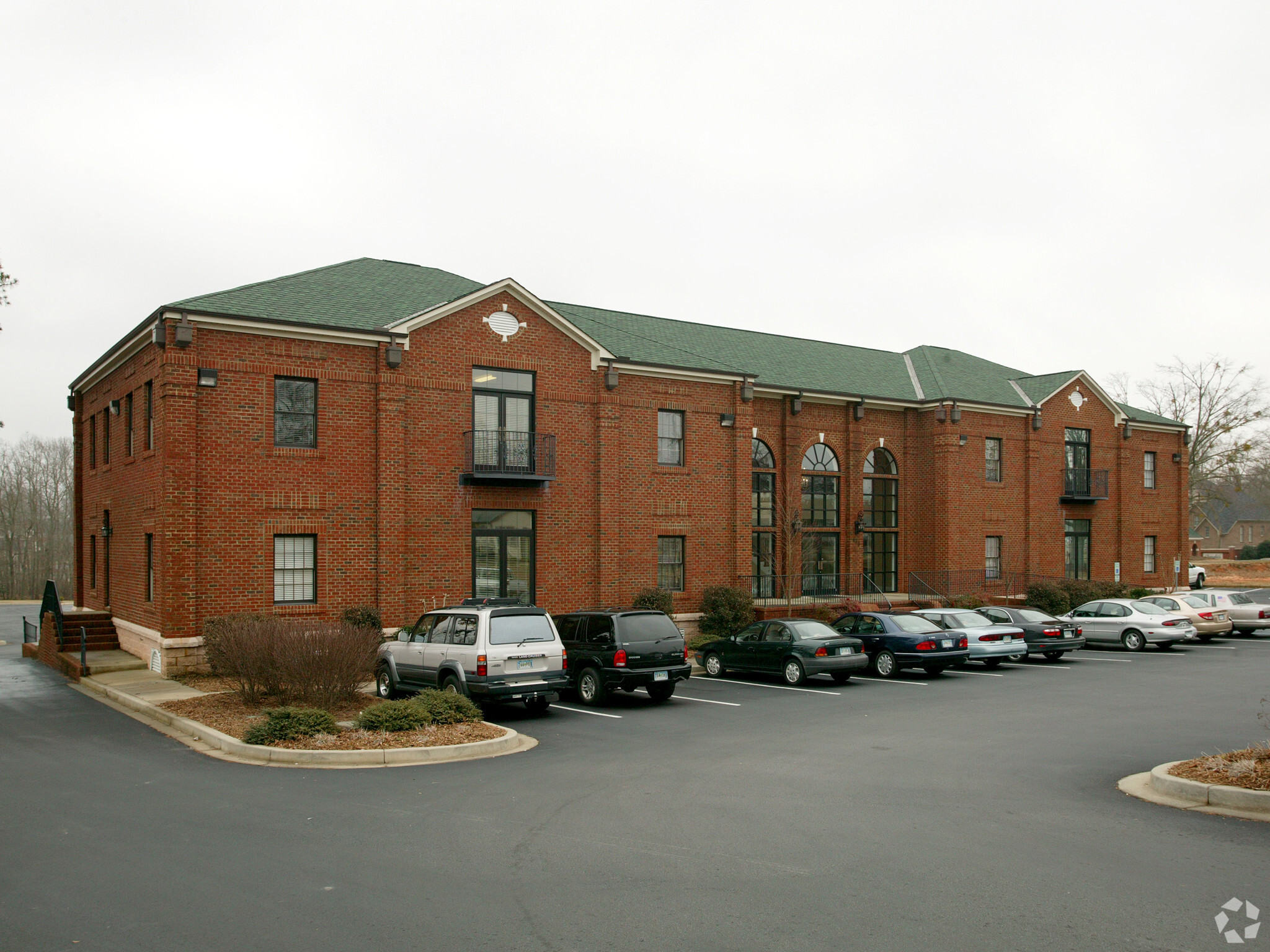 419 SE Main St, Simpsonville, SC for lease Primary Photo- Image 1 of 39