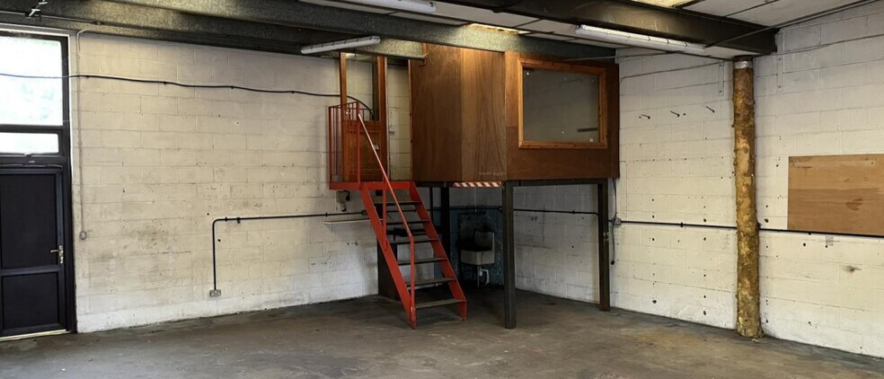 Adams Clos, Heanor à louer - Photo du bâtiment - Image 3 de 4