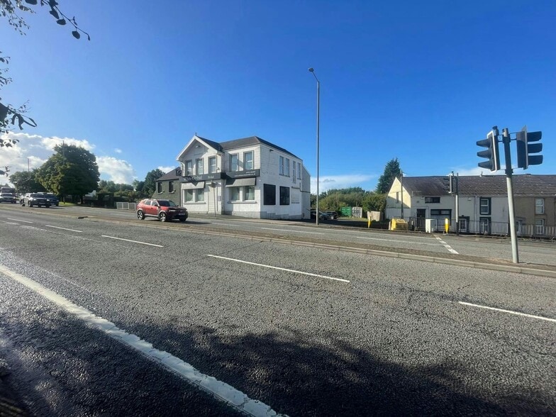 1153 Carmarthen Rd, Swansea for lease - Building Photo - Image 3 of 5