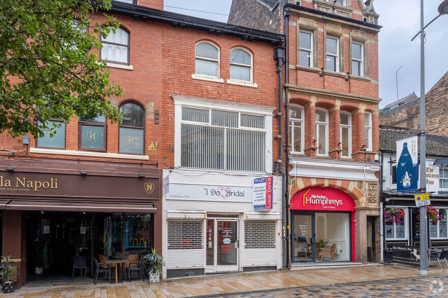 44 Piccadilly, Stoke On Trent for lease - Building Photo - Image 2 of 2