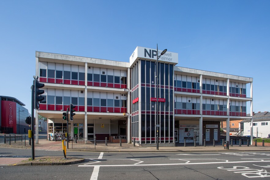 1-6 Cleveland Ct, Wolverhampton for lease - Building Photo - Image 2 of 6