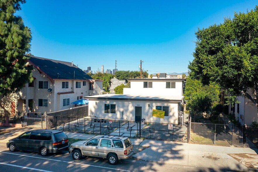 1023 E 28th St, Los Angeles, CA à vendre - Photo du bâtiment - Image 3 de 21