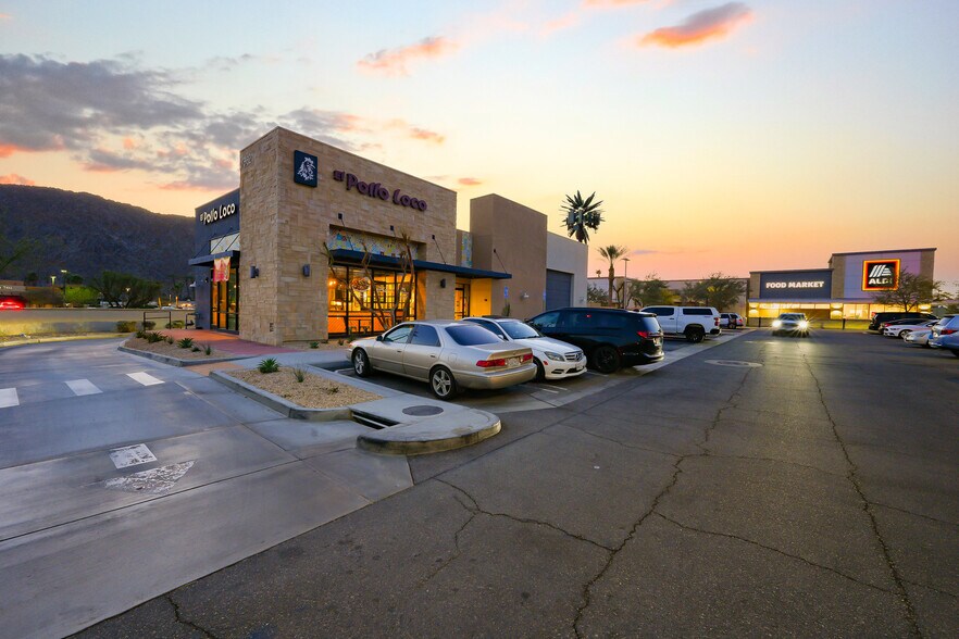 78621 CA-111 Hwy, La Quinta, CA à vendre - Photo du bâtiment - Image 3 de 14