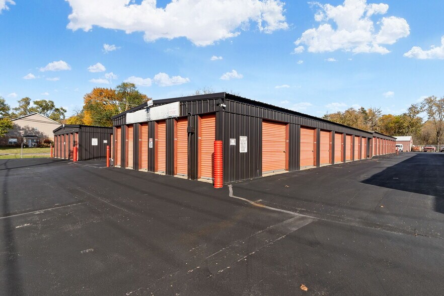 849 Anita Ave, Antioch, IL à vendre - Photo du bâtiment - Image 3 de 18