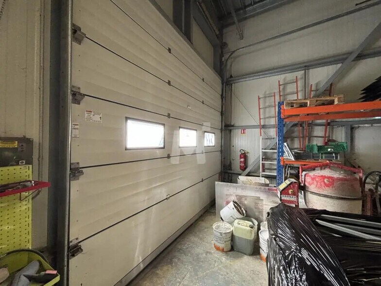 Local d'activités dans Guibeville à vendre - Photo intérieure - Image 3 de 9