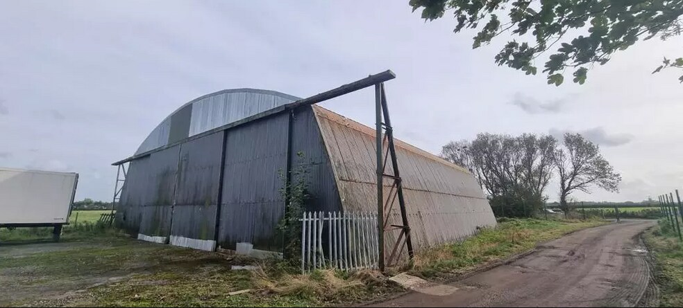Hanger 1 Pippin Street, Ormskirk à louer - Photo principale - Image 1 de 8