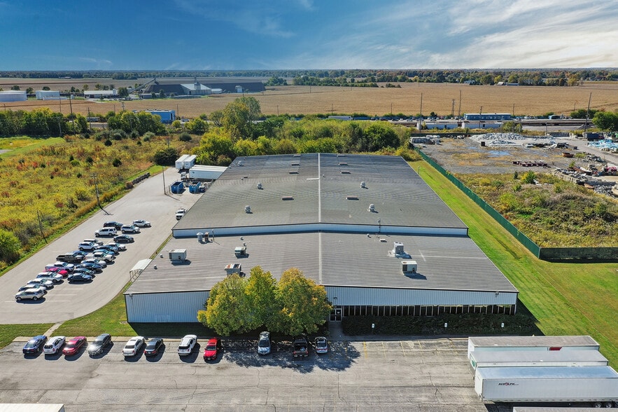 266 Eastgate Dr, Danville, IL for sale - Building Photo - Image 3 of 12