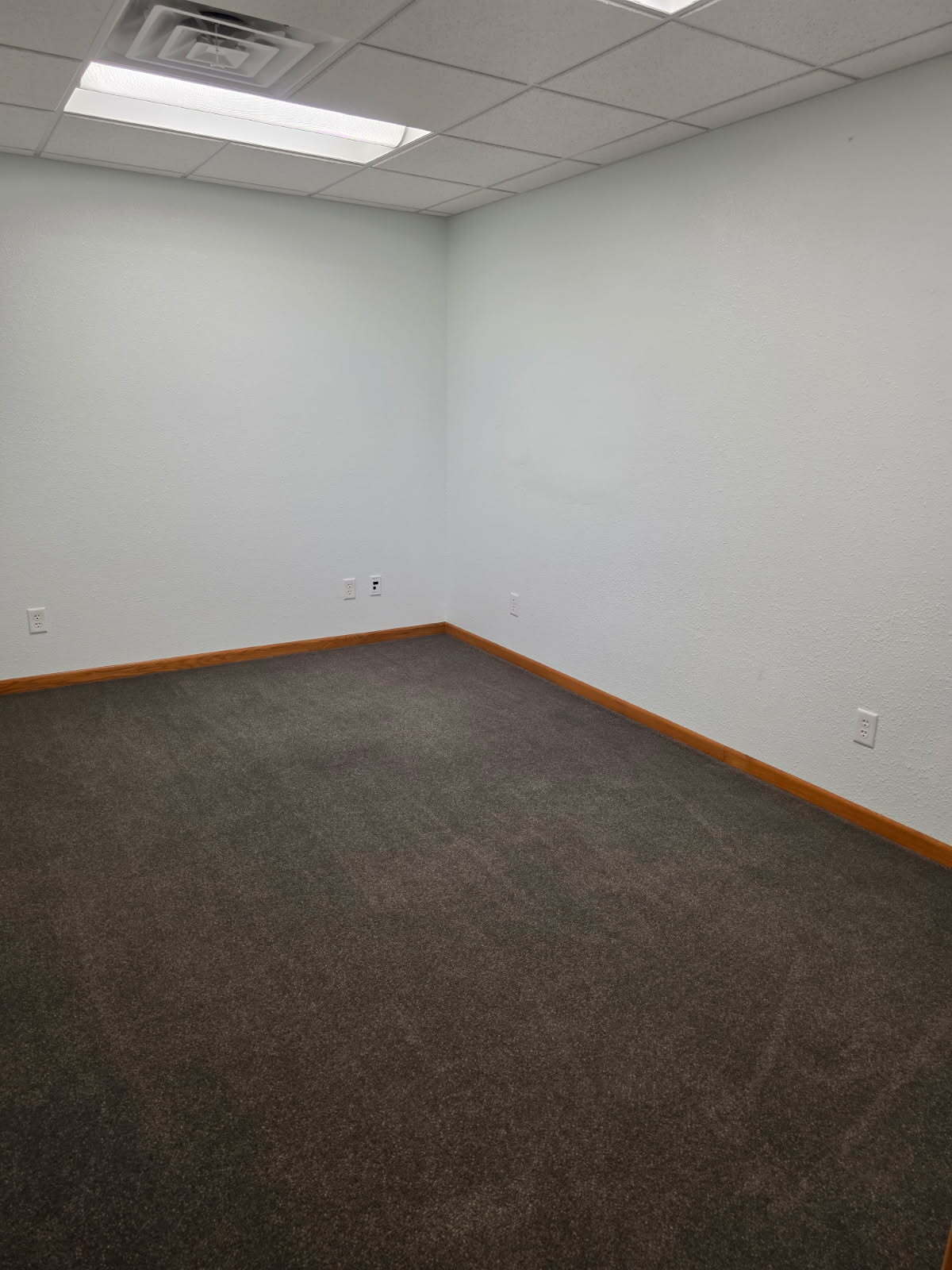 1130 Sextonville Rd, Richland Center, WI for lease Interior Photo- Image 1 of 1