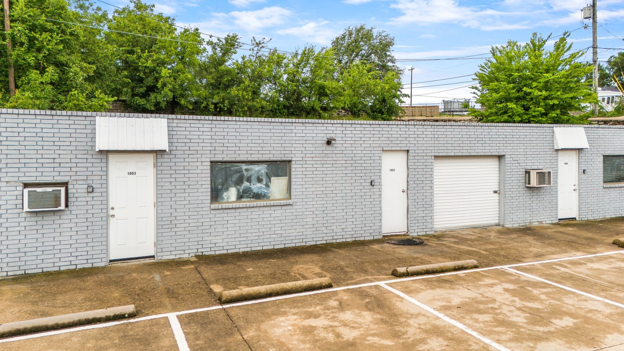 1808-1812 Santa Fe Dr, Weatherford, TX for lease Interior Photo- Image 1 of 2