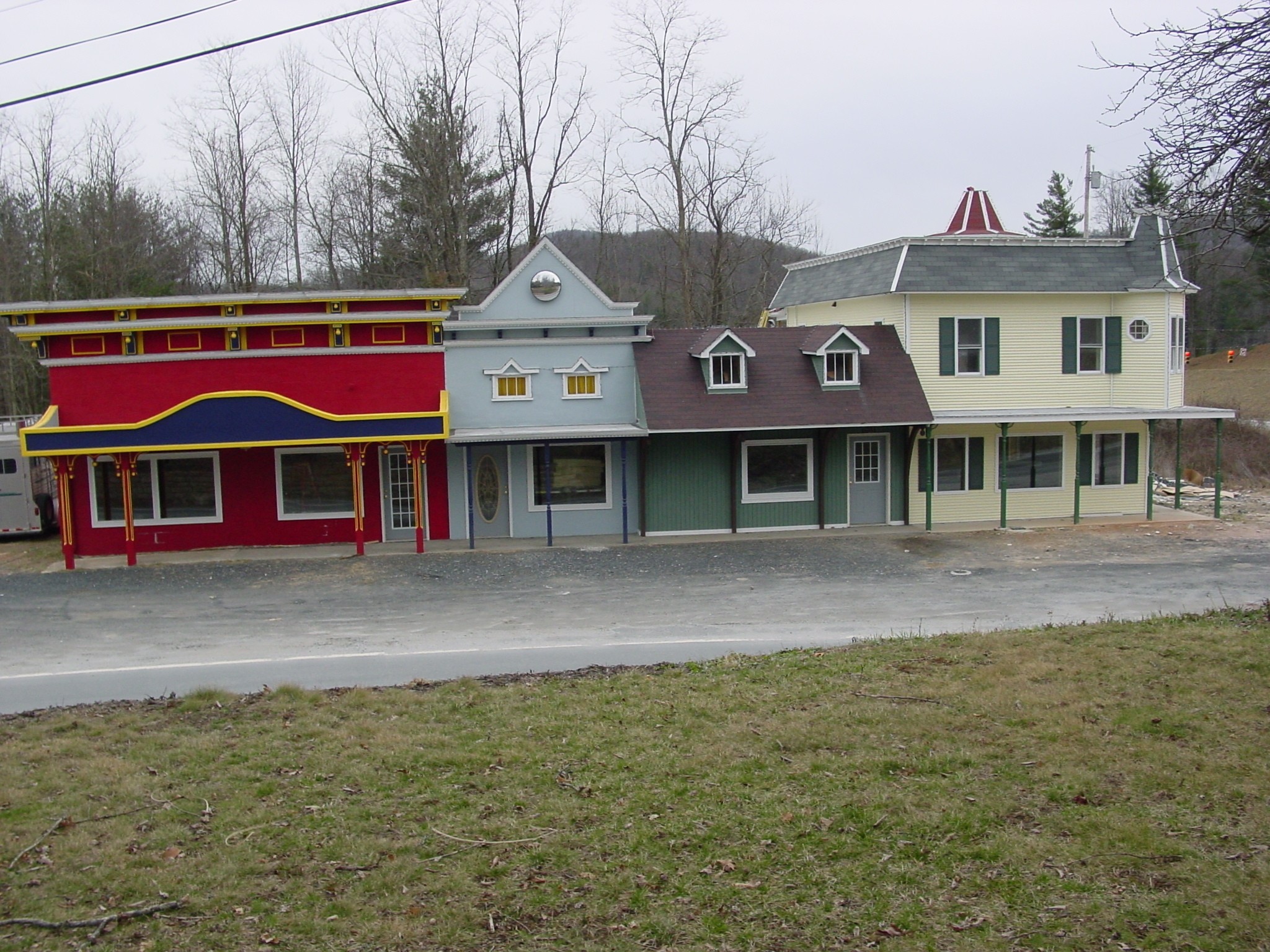 1703 Roan Rd, Spruce Pine, NC à vendre Photo principale- Image 1 de 1