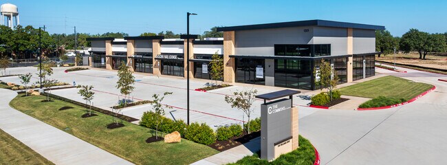 More details for 1301 Williams Dr, Georgetown, TX - Retail for Lease