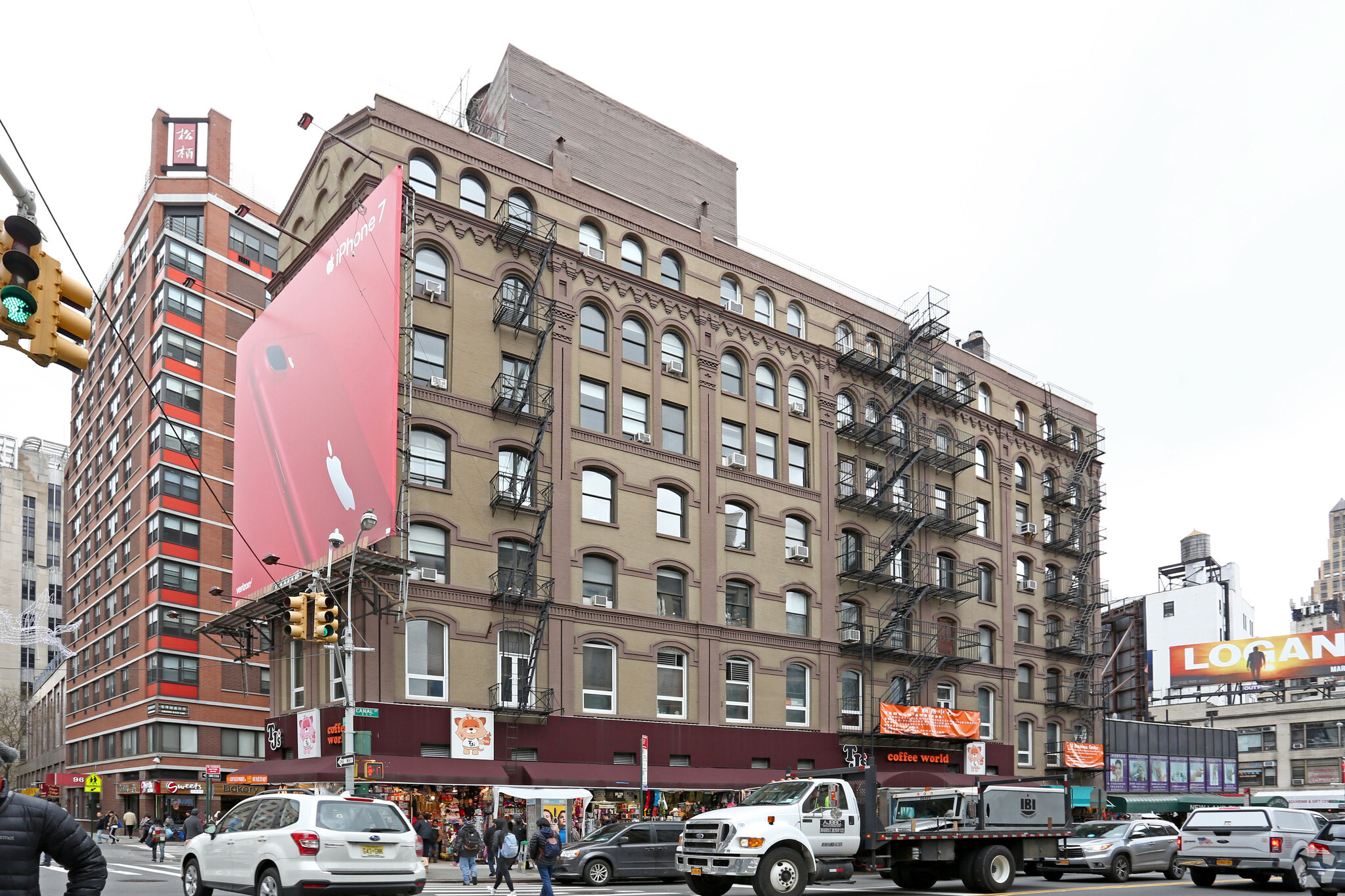 120-124 Walker St, New York, NY for lease Primary Photo- Image 1 of 13