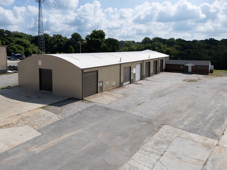 4851 Highway 85, Forest Park, GA à louer - Photo du bâtiment - Image 2 de 9