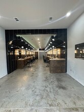 7010 American Way, Dallas, TX à louer Photo intérieure- Image 2 de 5