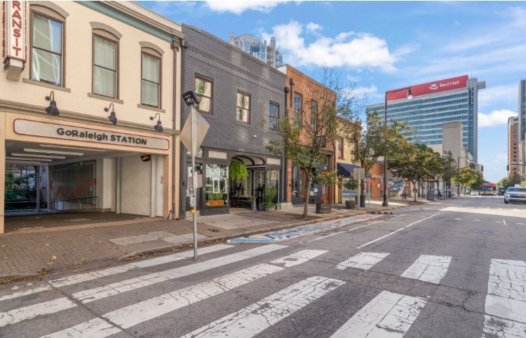 223 S Wilmington St, Raleigh, NC for lease - Building Photo - Image 3 of 4