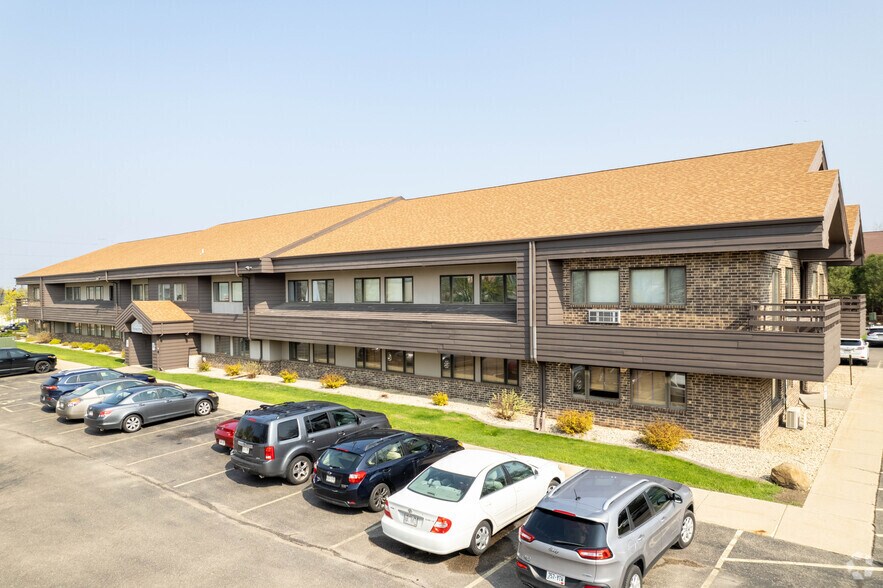 7818 Big Sky Dr, Madison, WI for lease - Primary Photo - Image 1 of 7