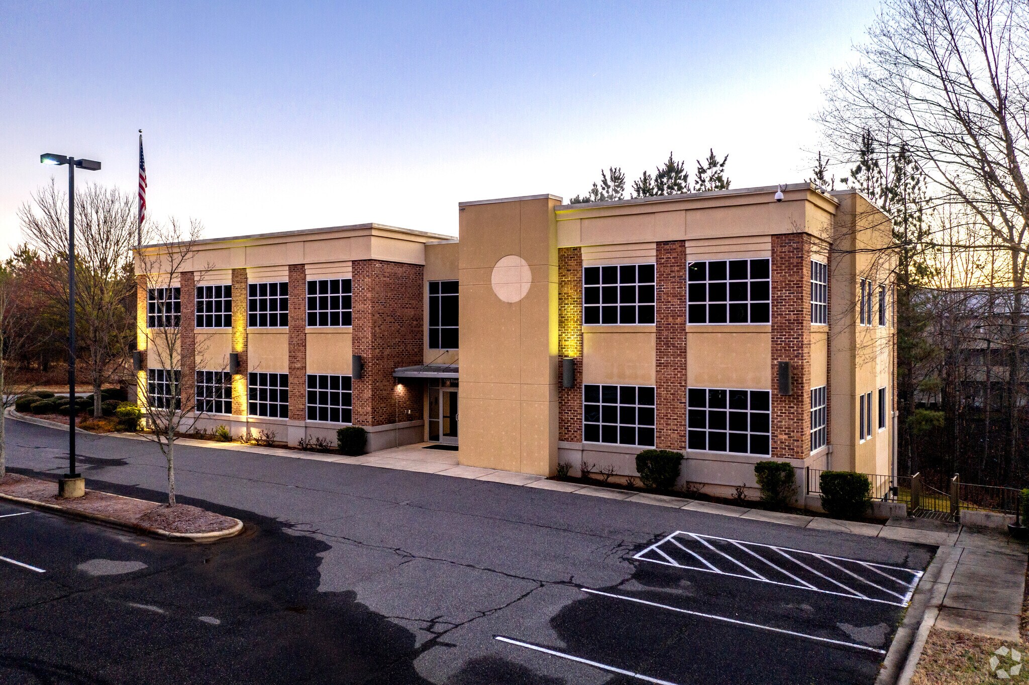 133 River Park Rd, Mooresville, NC for lease Primary Photo- Image 1 of 31