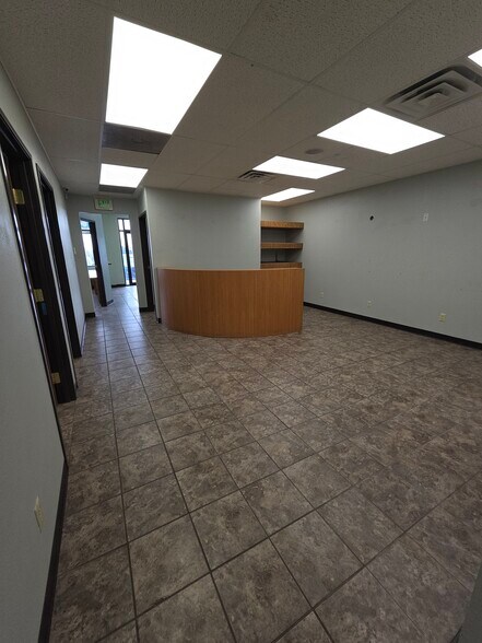 5750 W 10th St, Greeley, CO à louer - Photo du bâtiment - Image 3 de 7