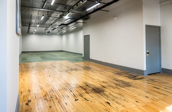 70-74 S Grove Ave, Elgin, IL for lease Interior Photo- Image 2 of 5