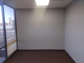 3737 N Meridian St, Indianapolis, IN for lease Interior Photo- Image 2 of 10