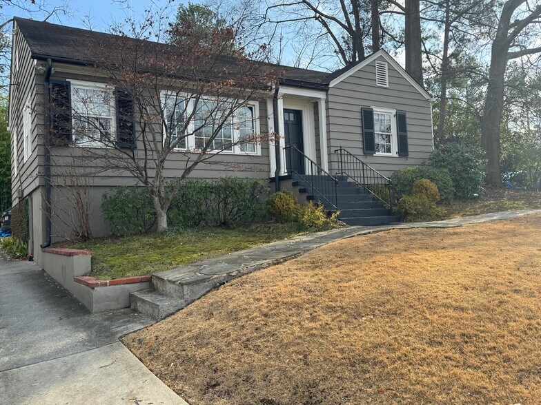 1991 Rockledge Rd NE, Atlanta, GA à vendre - Photo du bâtiment - Image 3 de 11