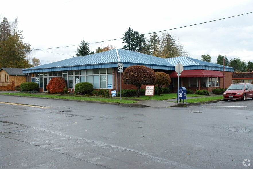 202-204 NE Kelly Ave, Gresham, OR for sale - Building Photo - Image 3 of 5