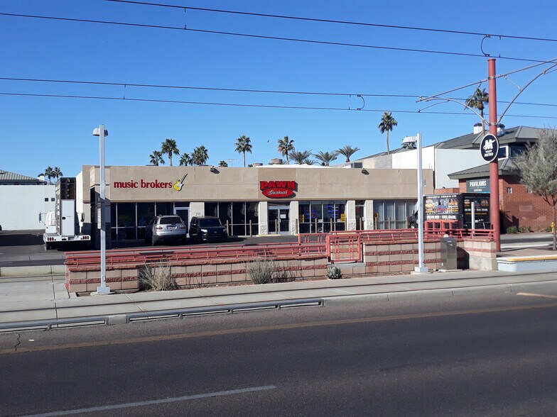 4420 N Central Ave, Phoenix, AZ à louer - Photo du bâtiment - Image 2 de 4