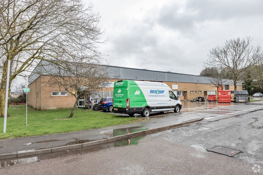 Lynx Cres, Weston Super Mare for lease - Building Photo - Image 2 of 2