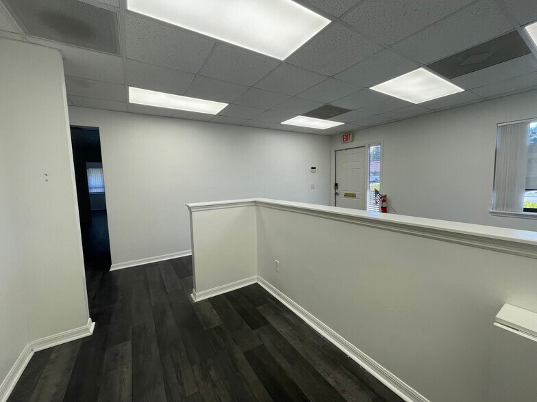 12520 World Plaza Ln, Fort Myers, FL à louer - Photo intérieure - Image 3 de 20