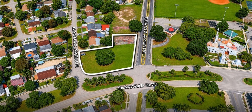 100-111 Perviz Ave, Opa Locka, FL à vendre - Aérien - Image 3 de 7