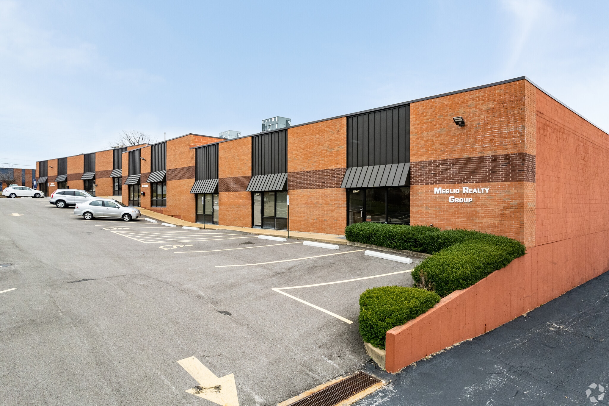 10700-10714 Trenton Rd, Olivette, MO for lease Primary Photo- Image 1 of 5