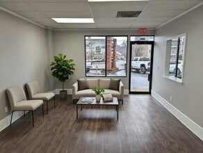 4500 S Main St, Acworth, GA à louer Photo intérieure- Image 2 de 5