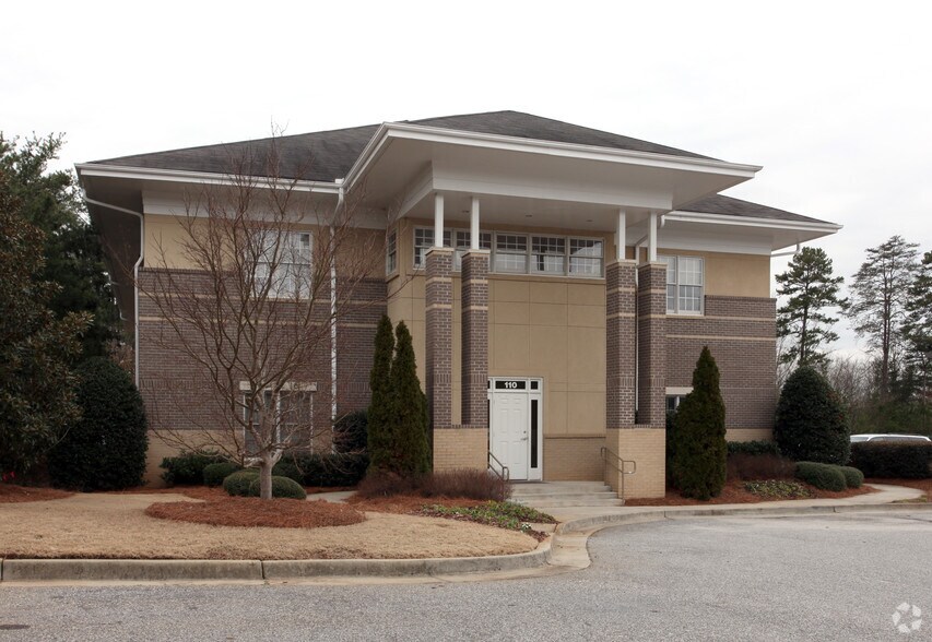 110 N Corners Pky, Cumming, GA à louer - Photo du bâtiment - Image 2 de 4