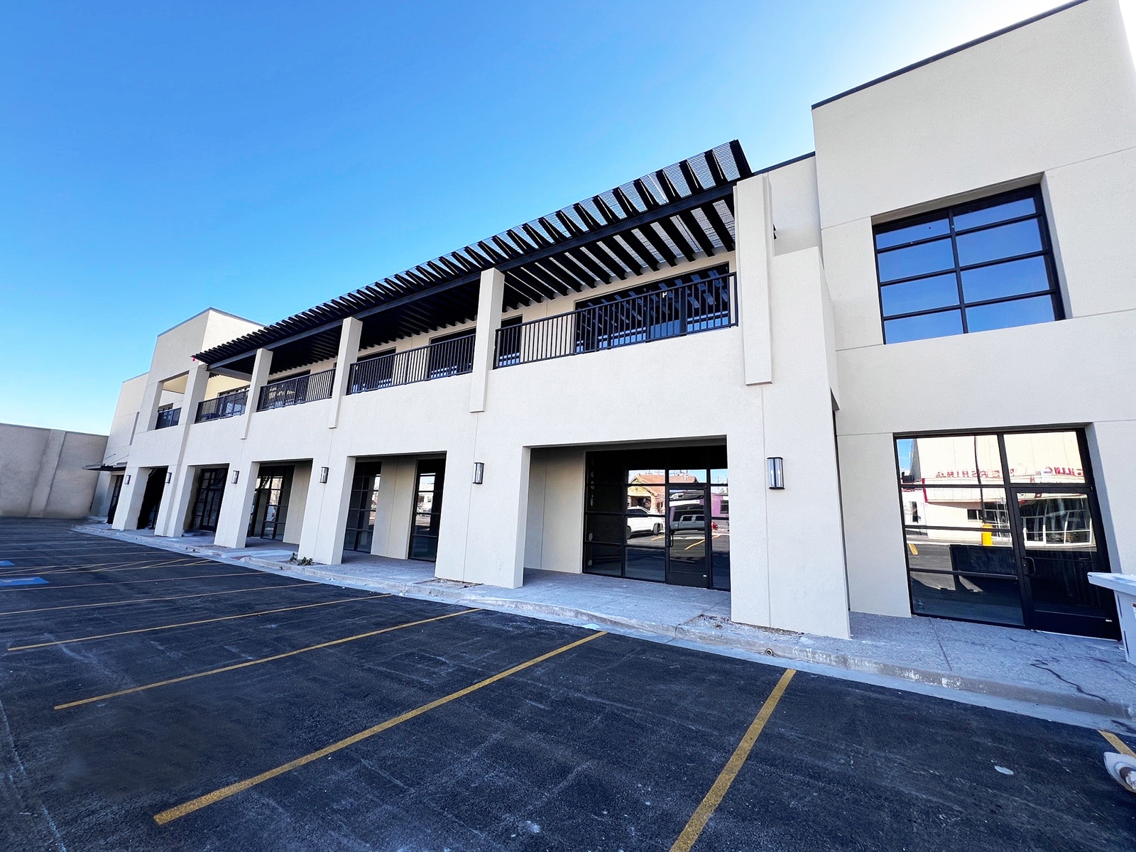 2900 Pershing Dr, El Paso, TX for lease Primary Photo- Image 1 of 14