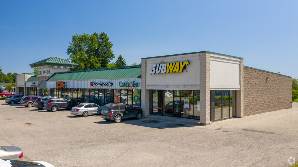 2331-2341 S State Rd, Ionia, MI for lease - Primary Photo - Image 1 of 23