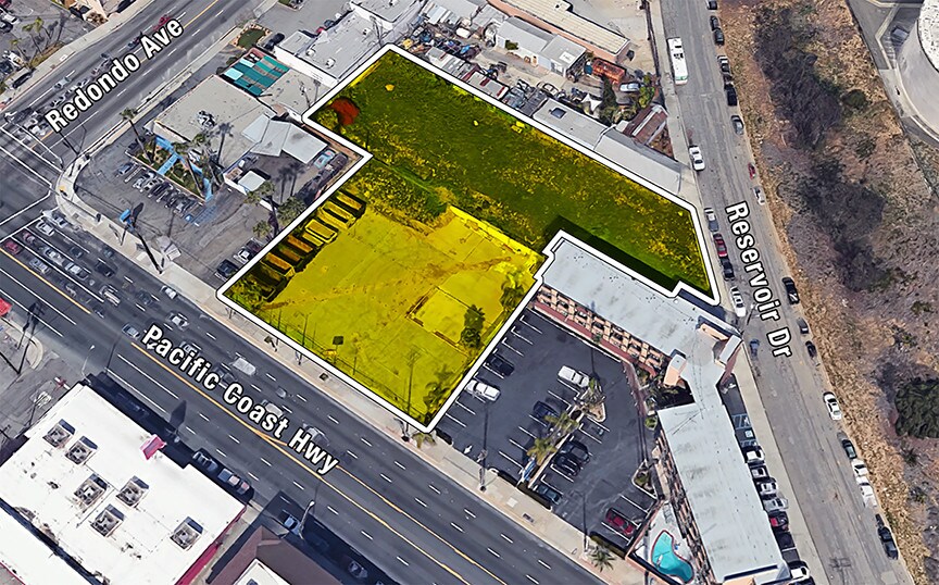 3527 Pacific Coast Hwy, Signal Hill, CA à vendre - Aérien - Image 3 de 8