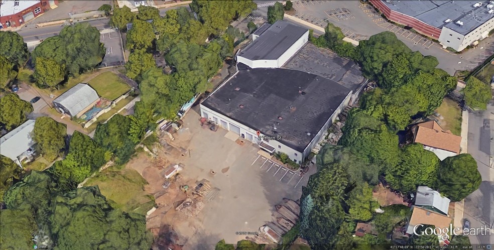 525 Ella T Grasso Blvd, New Haven, CT à louer - Photo du bâtiment - Image 3 de 12