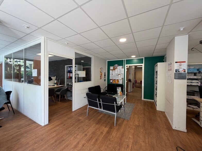 59-63 Rue Cambronne, Paris for lease - Building Photo - Image 2 of 12